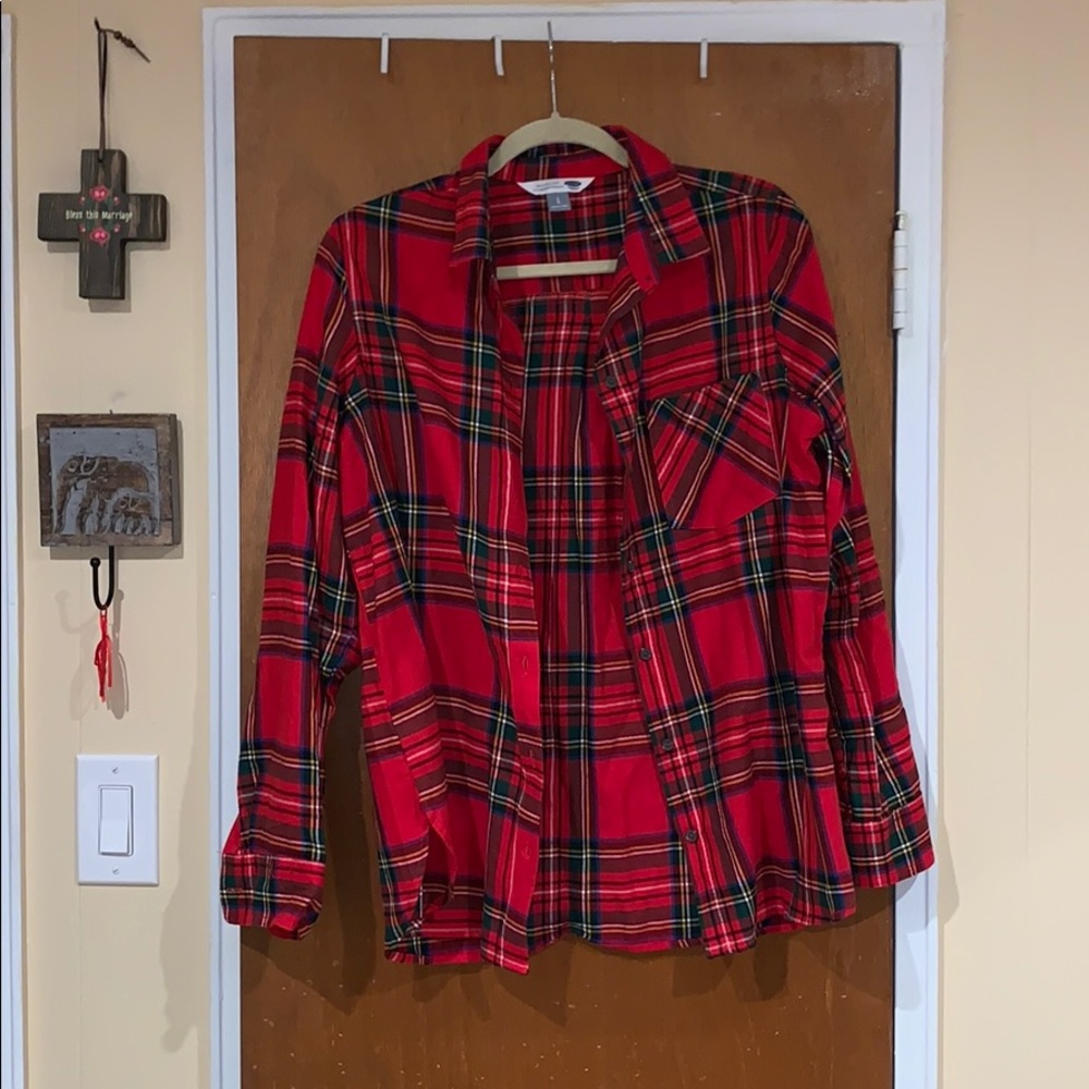 Old Navy Classic Shirt!